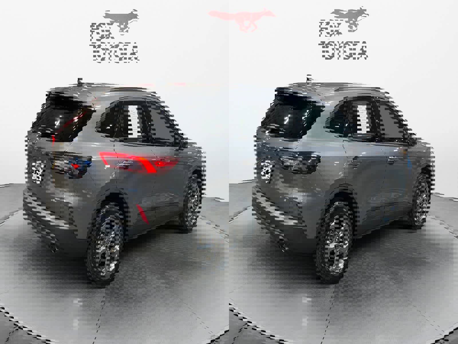 Used 2025 Ford Escape ST-Line image 6