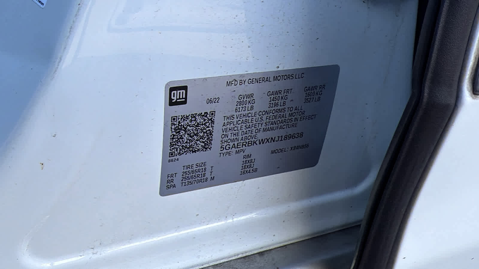 Used 2022 Buick Enclave Essence image 30