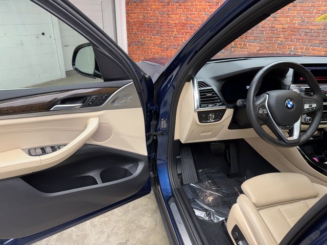 Used 2020 BMW X3 xDrive30i w/ Premium Package image 9