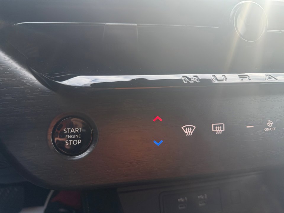 Used 2025 Nissan Murano SV image 24