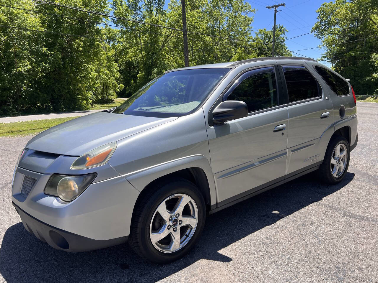 Used 2004 Pontiac Aztek 2WD w/ 1SB Preferred Equipment Group image 2