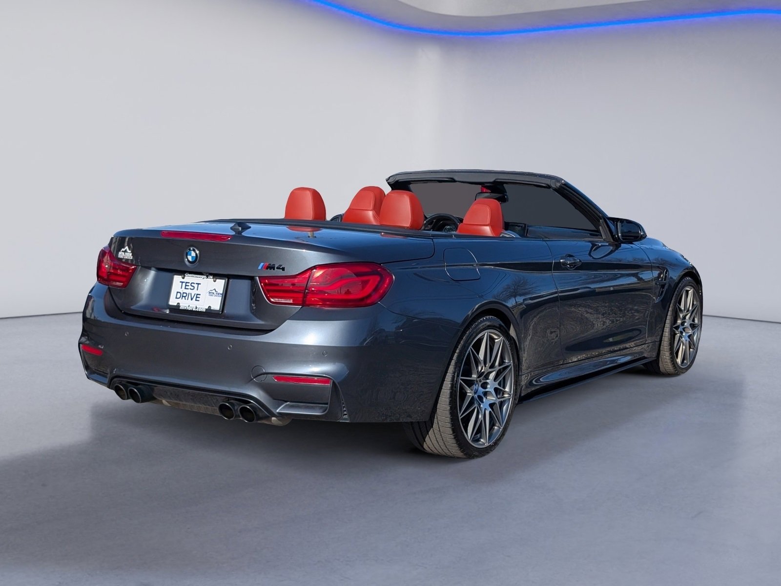 Used 2019 BMW M4 Convertible w/ Competition Package image 9
