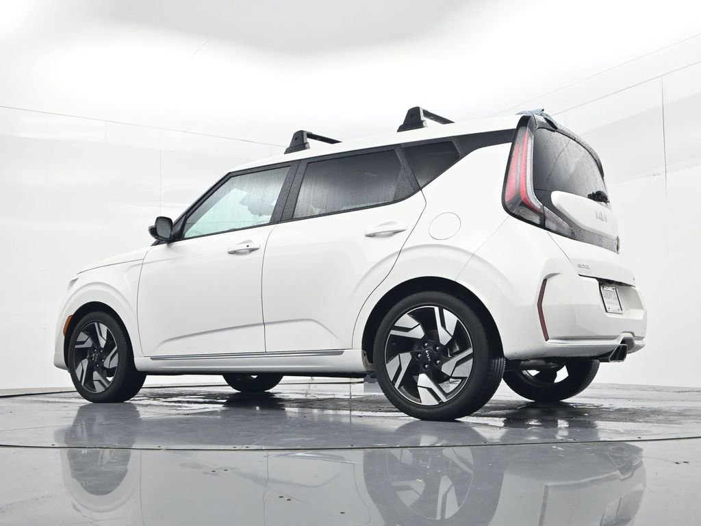 Certified 2023 Kia Soul GT-Line w/ GT-Line Technology Package FWD image 43