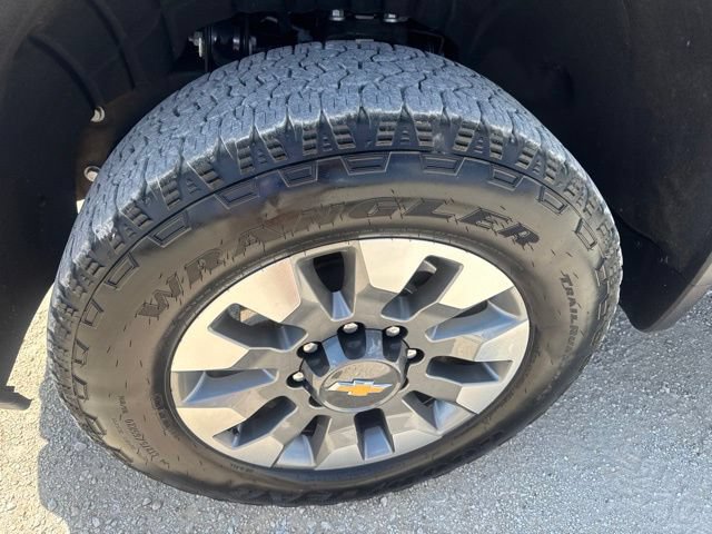 Used 2026 Chevrolet Silverado 2500 Custom w/ Custom Value Package AWD/4WD image 9