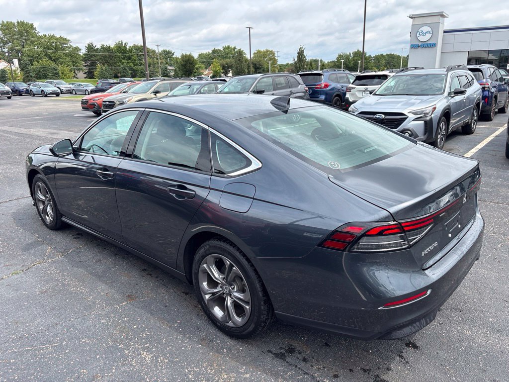 Used 2023 Honda Accord EX image 5