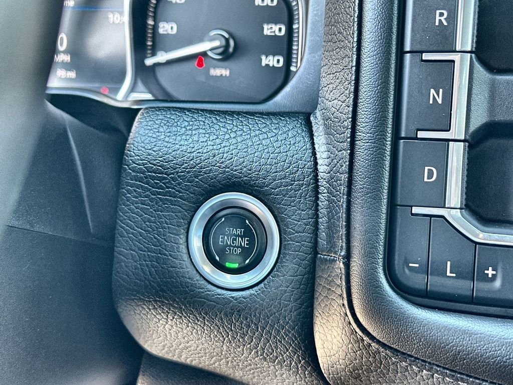 Certified 2021 GMC Yukon Denali image 17