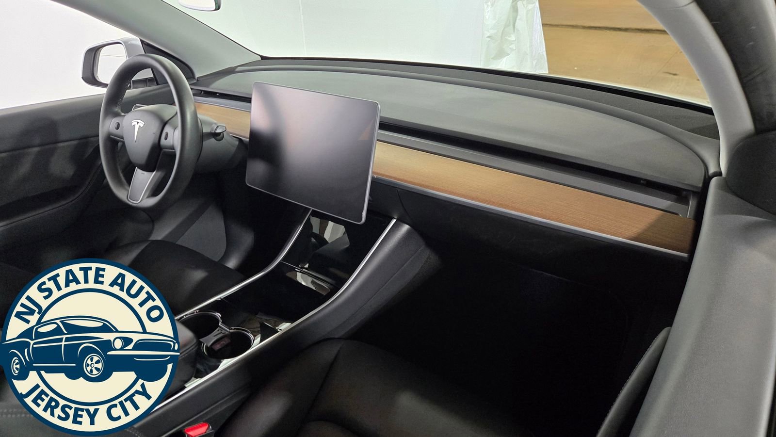 Used 2020 Tesla Model Y Performance image 32