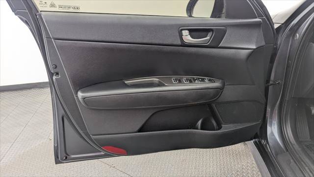 Used 2020 Kia Optima LX FWD image 9