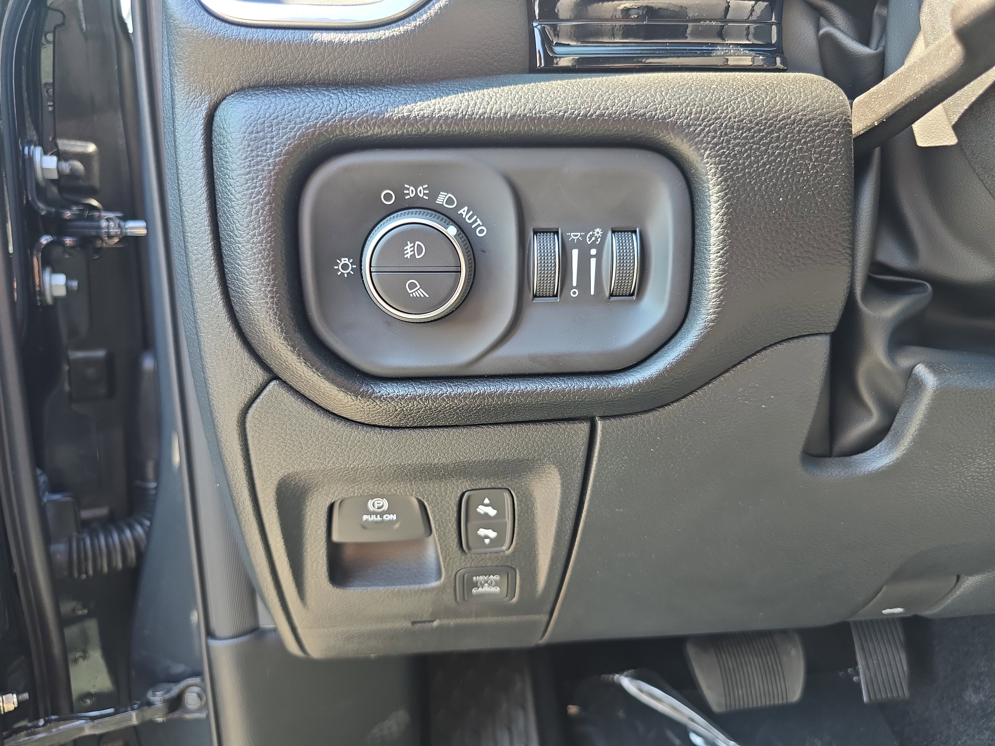 New 2026 RAM 1500 Laramie image 21
