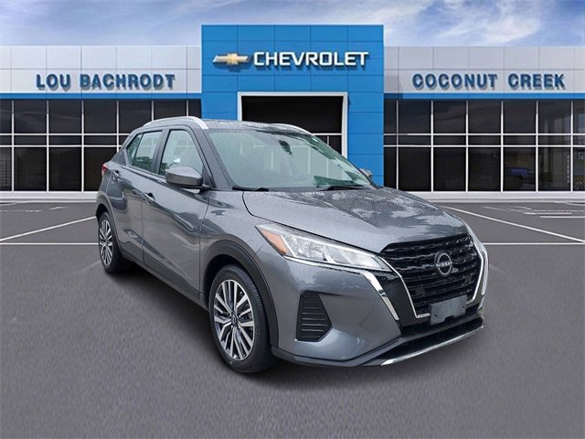 Used 2024 Nissan Kicks SV