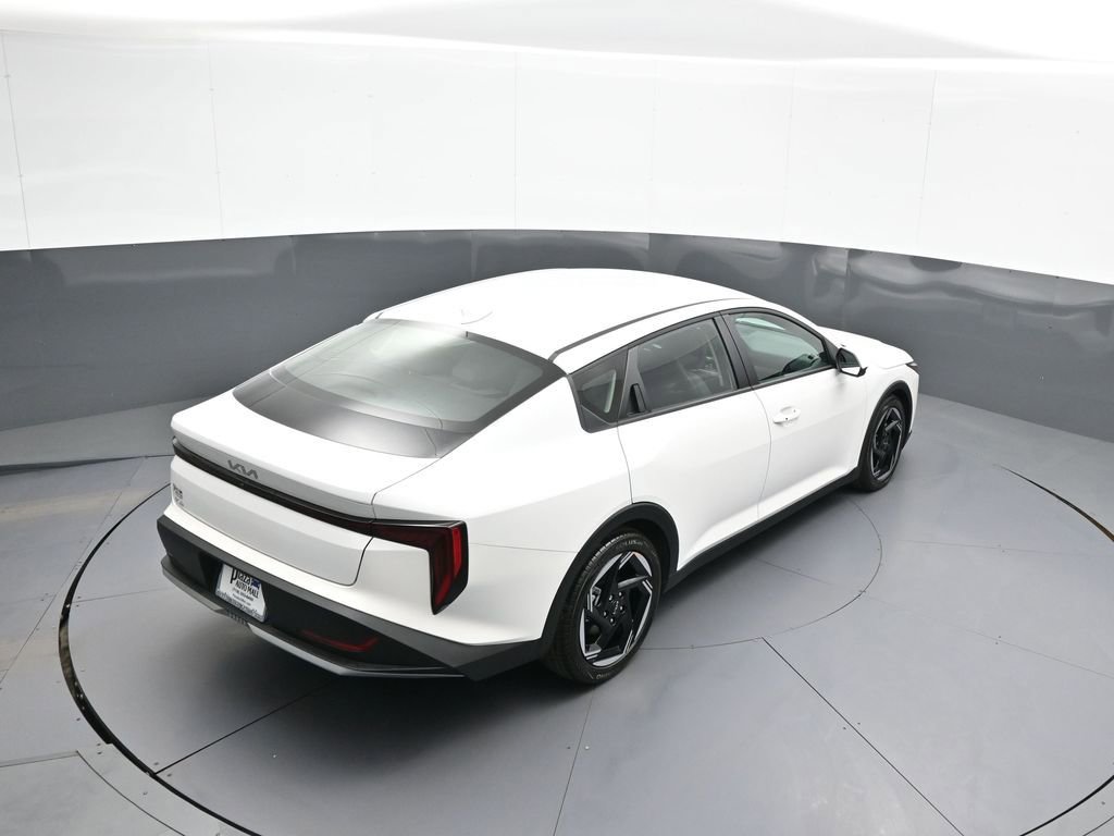 Certified 2025 Kia K4 EX FWD image 37