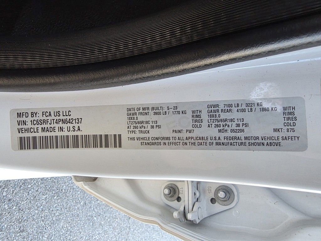 Used 2023 RAM 1500 Laramie image 32