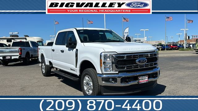 New 2026 Ford F250 XLT w/ FX4 Off-Road Package