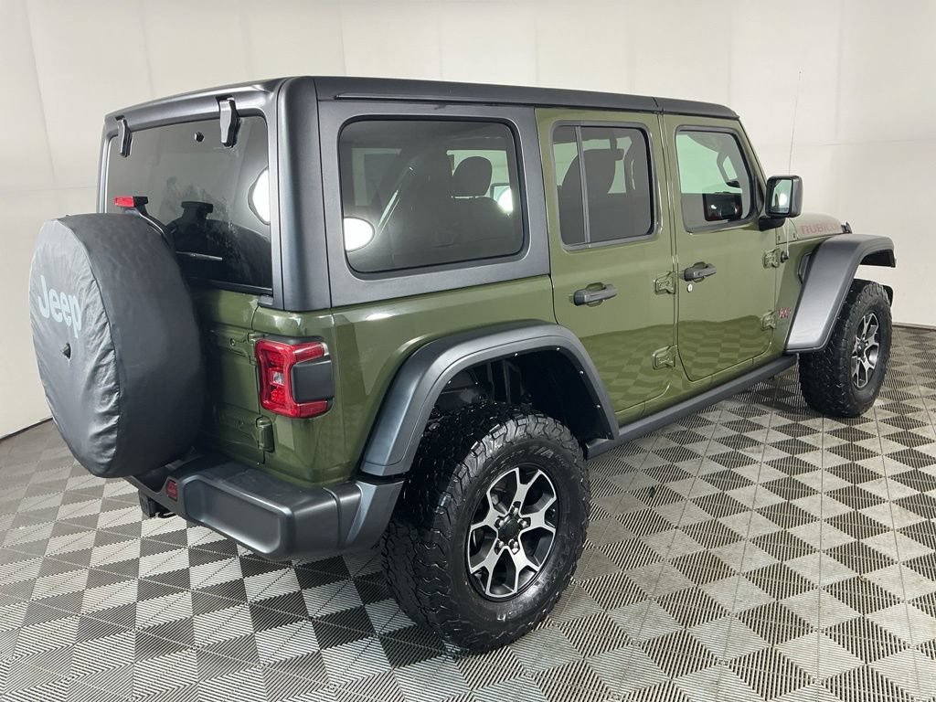 Used 2022 Jeep Wrangler Unlimited Rubicon w/ LED Lighting Group AWD/4WD image 16
