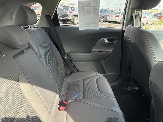 Used 2019 Kia Niro LX FWD image 23