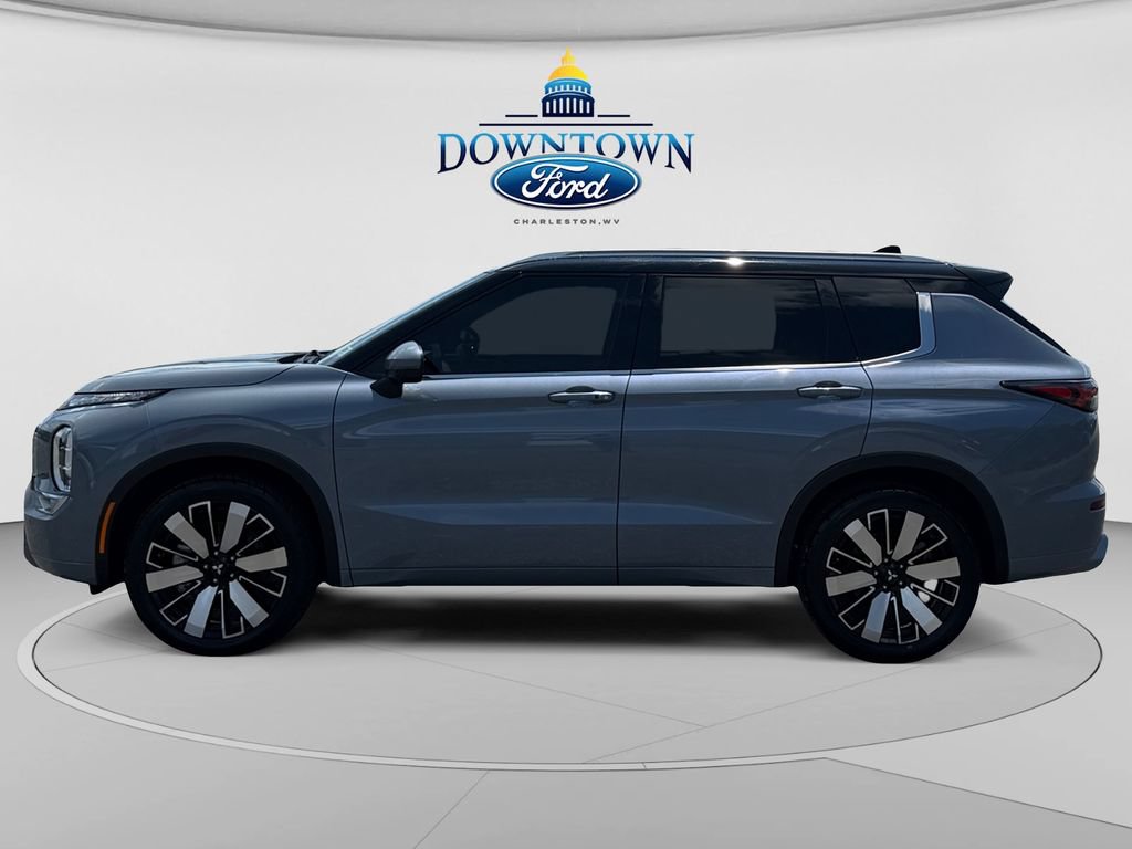 Used 2025 Mitsubishi Outlander SEL FWD image 6