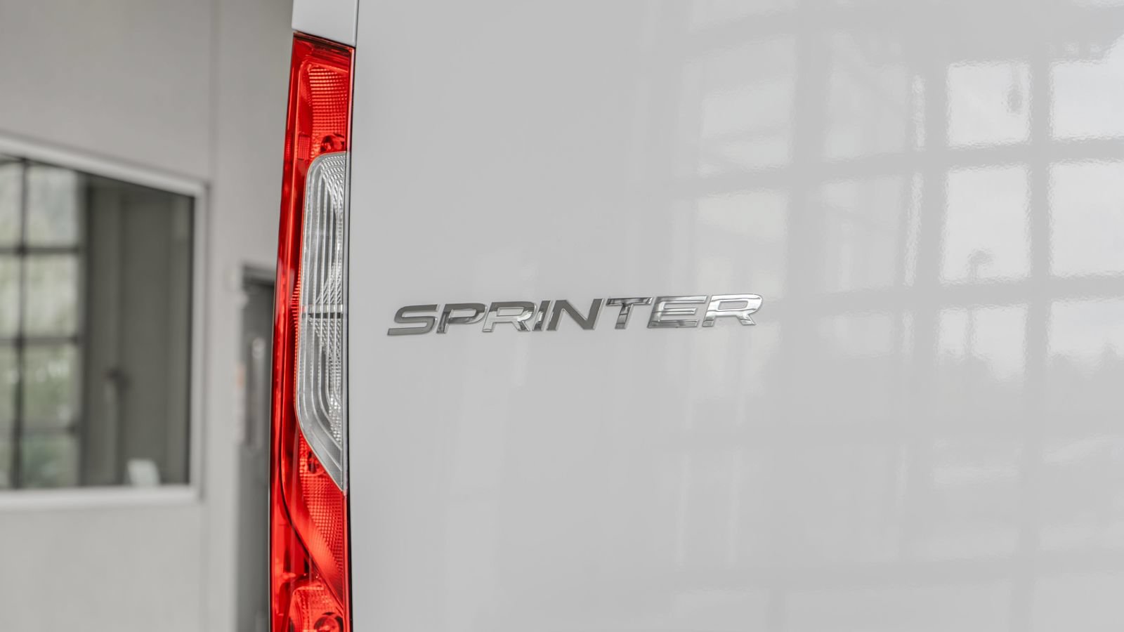 Used 2025 Mercedes-Benz Sprinter 2500 image 20