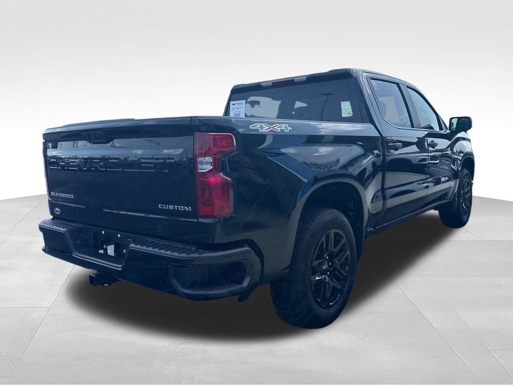 New 2026 Chevrolet Silverado 1500 Custom AWD/4WD image 7