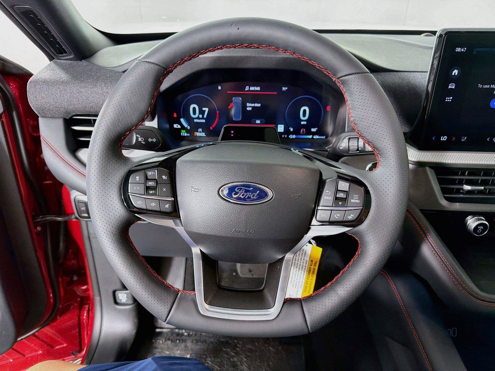 New 2026 Ford Explorer ST-Line w/ ST-Line Street Pack AWD/4WD image 3