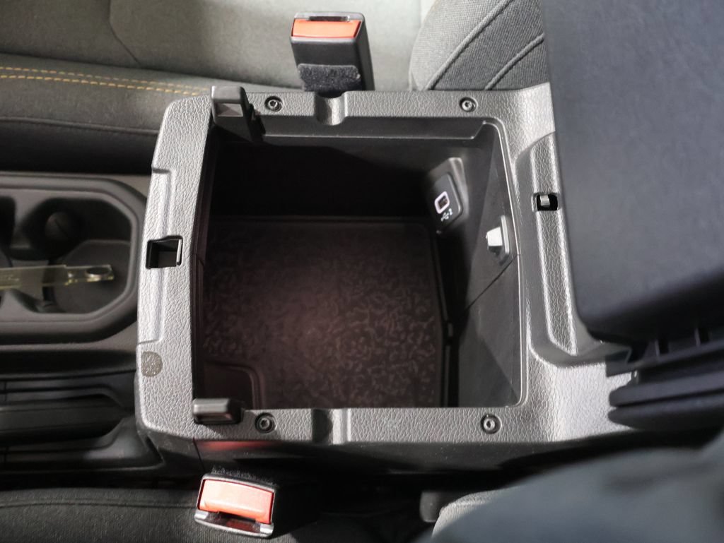 Used 2025 Jeep Wrangler Unlimited Sport AWD/4WD image 29