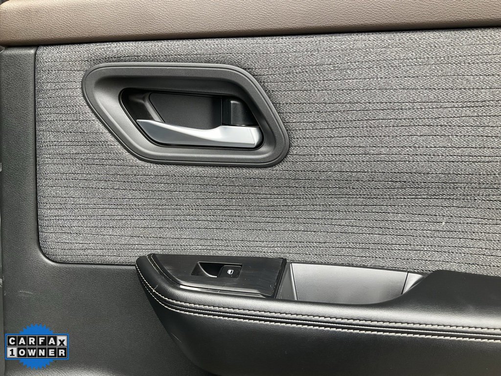 Used 2021 Nissan Rogue SV image 60