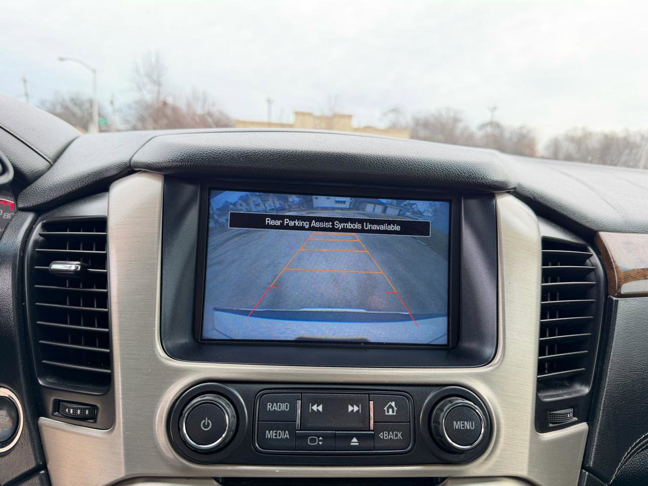 Used 2015 GMC Yukon Denali w/ Premium Package AWD/4WD image 15