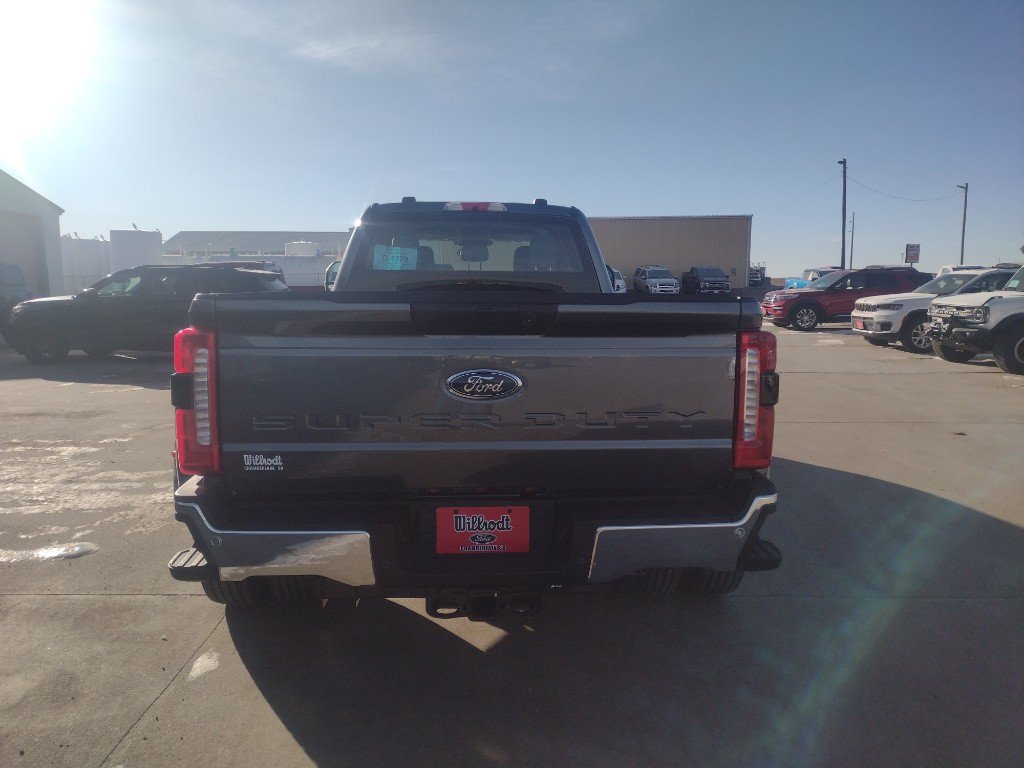 New 2026 Ford F350 XL w/ 360-Degree Camera Package AWD/4WD image 6