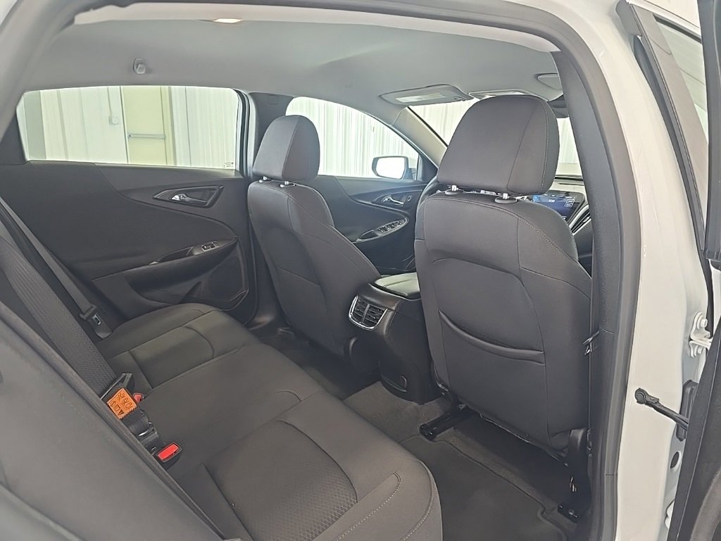 Used 2024 Chevrolet Malibu LT image 20
