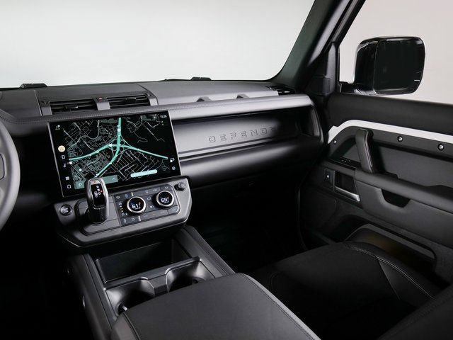 New 2026 Land Rover Defender 110 S AWD/4WD image 17