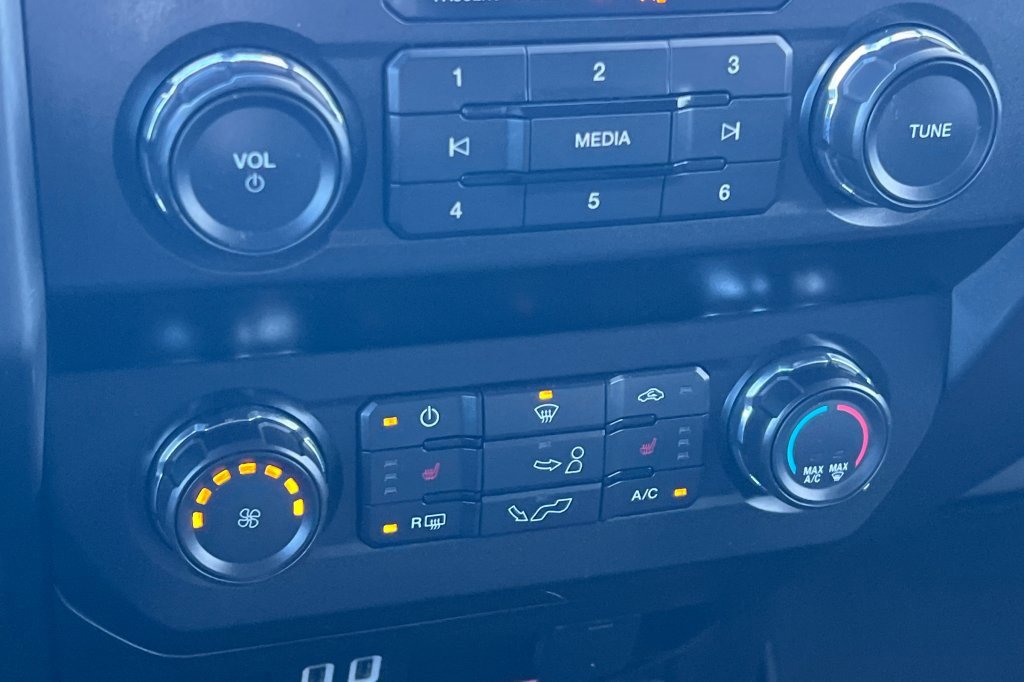 Used 2020 Ford F150 XLT w/ Equipment Group 302A Luxury image 17