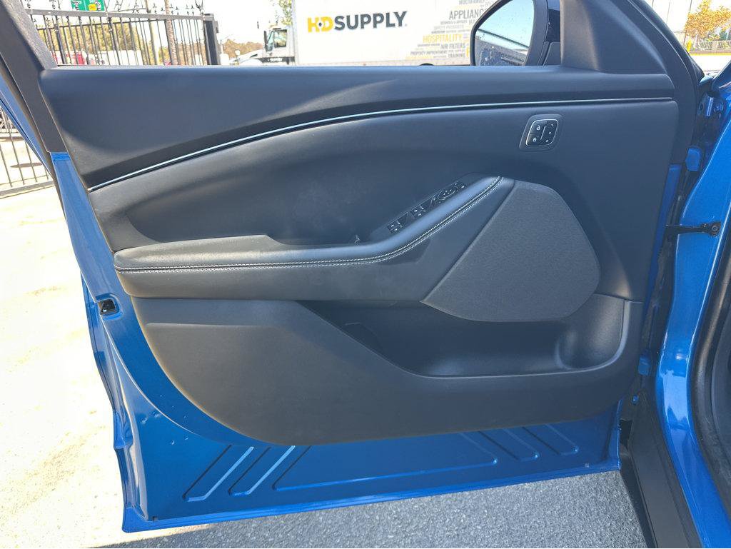 Used 2025 Ford Mustang Mach-E Select w/ Comfort Package Lite RWD image 15