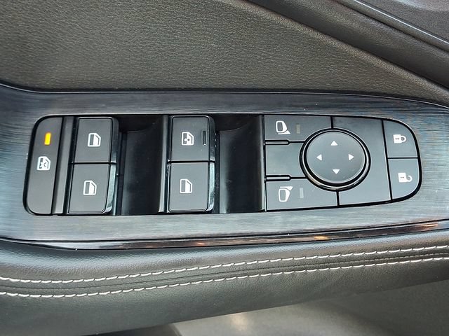 Certified 2023 Nissan Rogue SV w/ SV Premium B Package AWD/4WD image 23