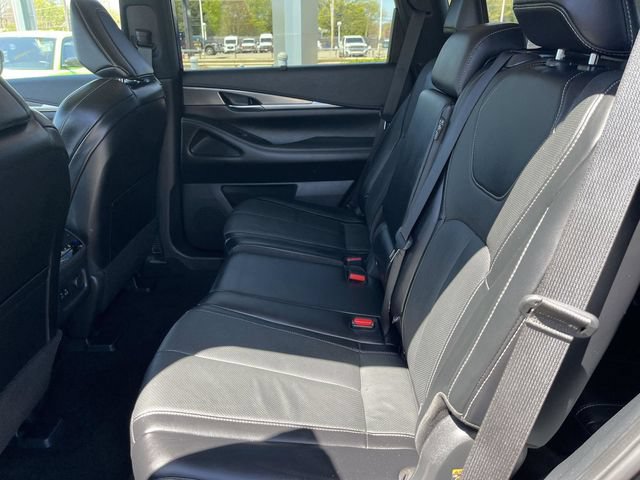 Certified 2023 INFINITI QX60 Luxe w/ Cargo Package AWD/4WD image 12