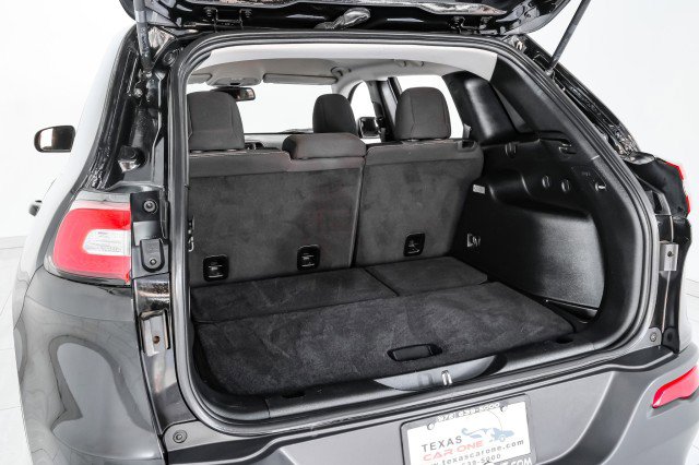 Used 2018 Jeep Cherokee Latitude image 50