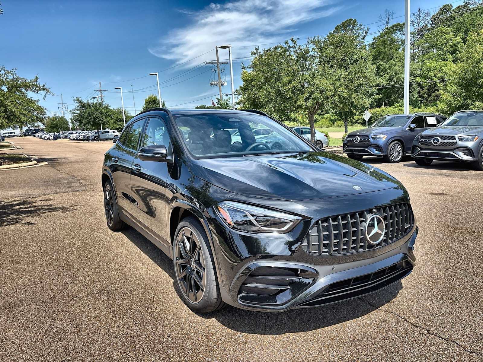 New 2026 Mercedes-Benz GLA 35 AMG 4MATIC image 11