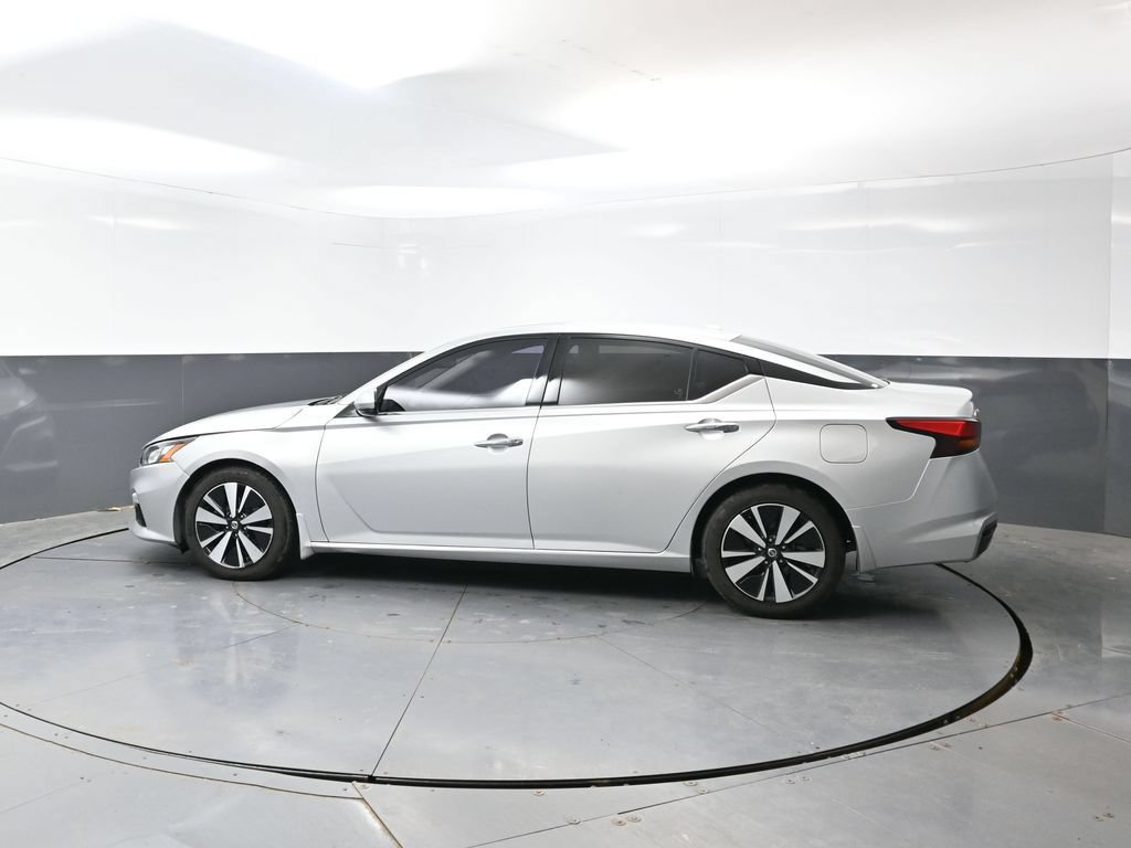 Used 2020 Nissan Altima 2.5 SV FWD image 9