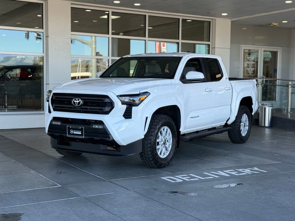Used 2024 Toyota Tacoma SR5 image 2