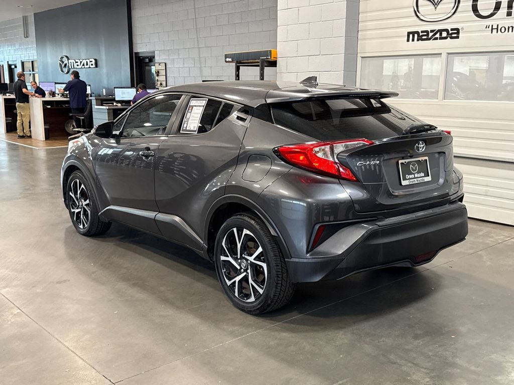 Used 2018 Toyota C-HR XLE FWD image 24