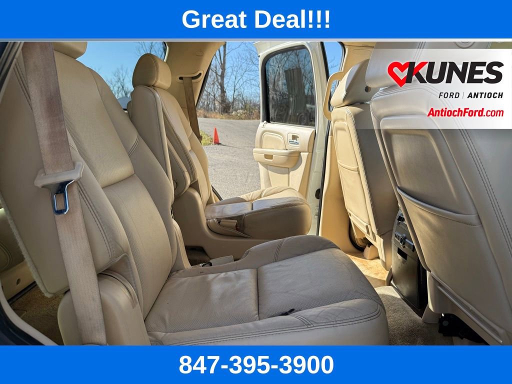 Used 2007 Cadillac Escalade AWD w/ Information Package image 21