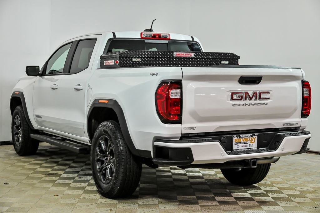Used 2024 GMC Canyon Elevation w/ Elevation Premium Package AWD/4WD image 6