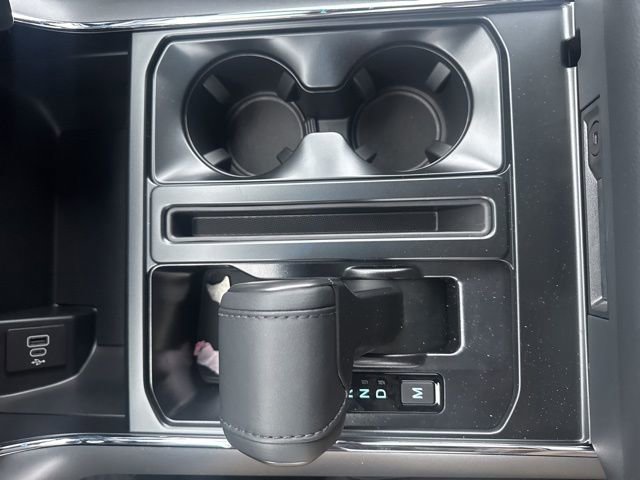 New 2026 Ford F150 XLT w/ Equipment Group 302A MID image 38