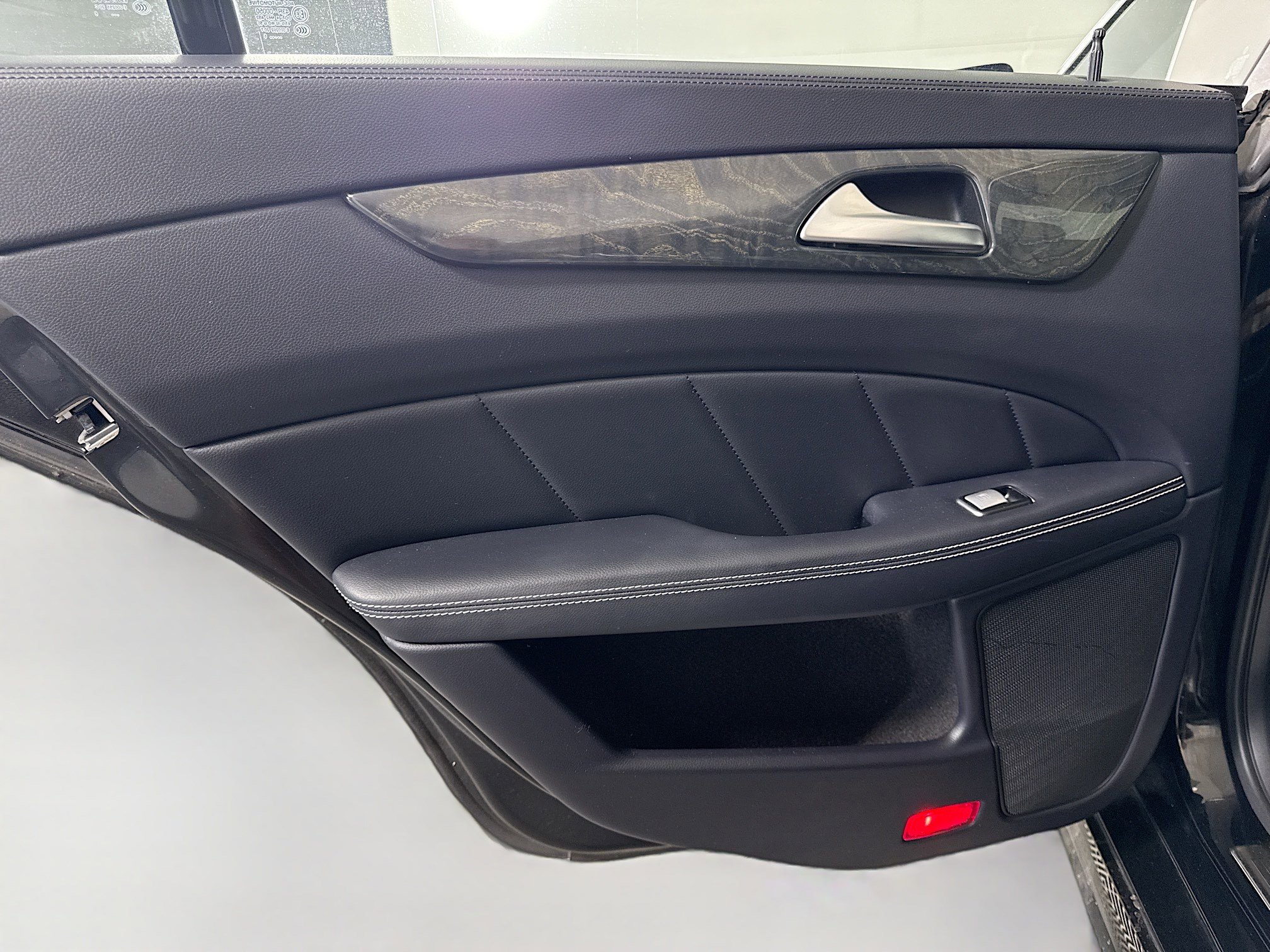 Used 2016 Mercedes-Benz CLS 550 4MATIC image 26