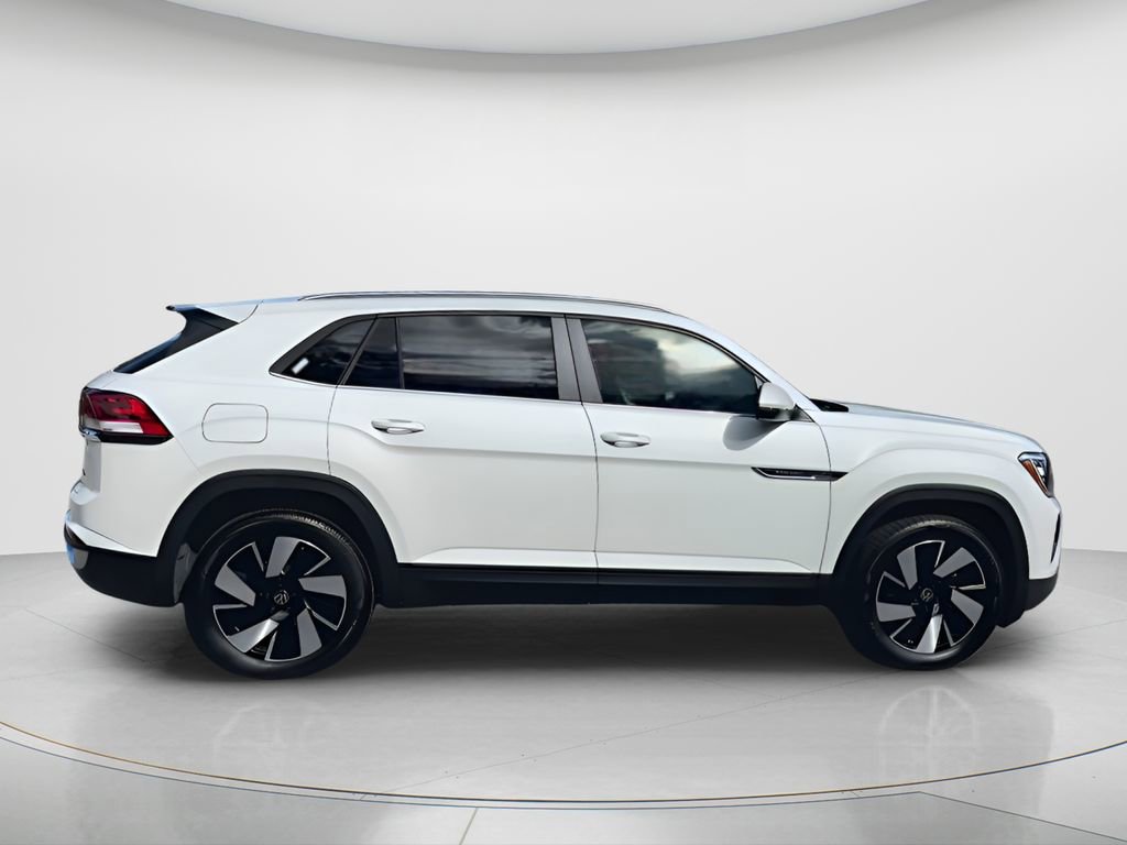 New 2026 Volkswagen Atlas Cross Sport SE image 9