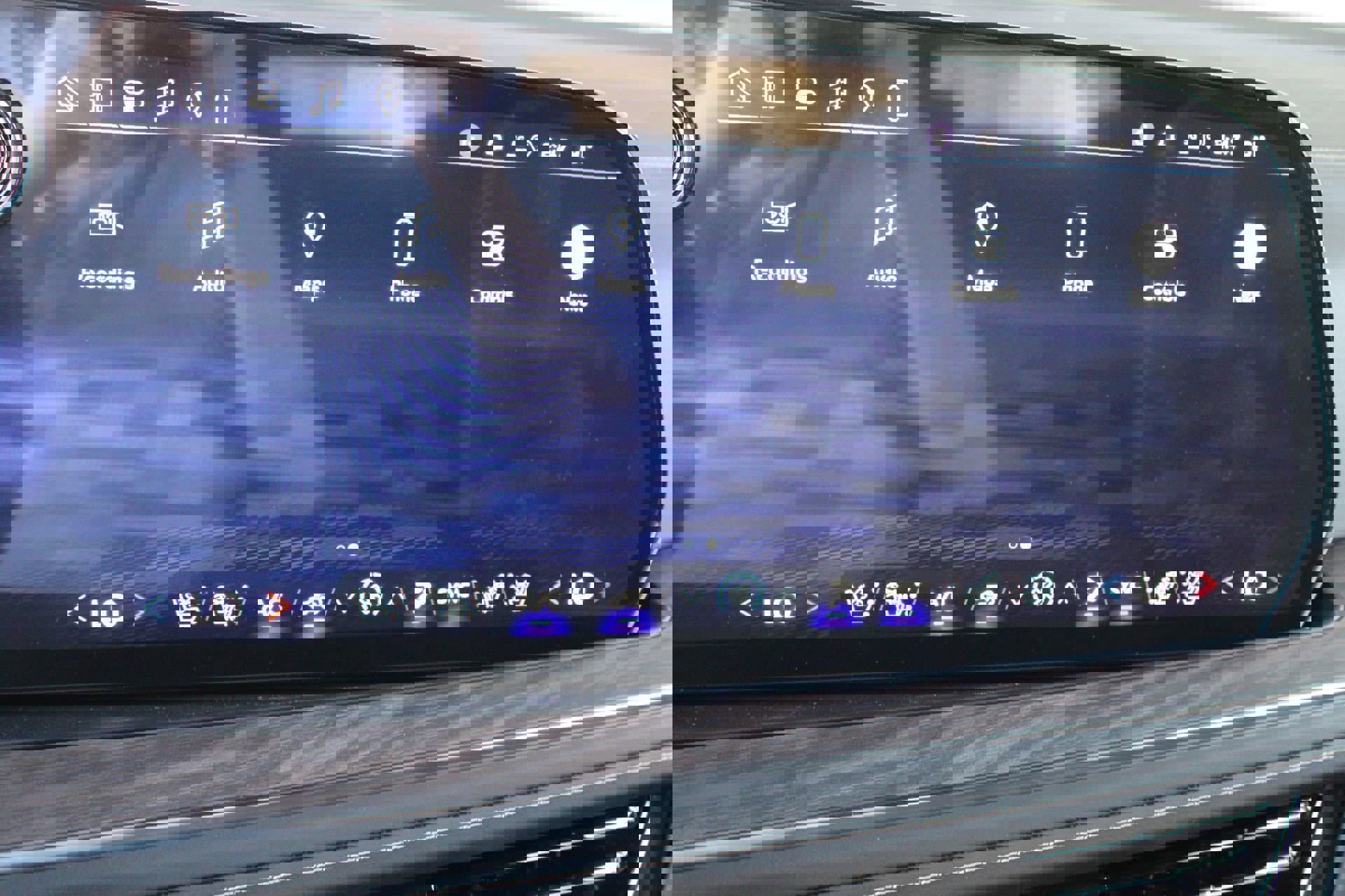 New 2026 Chevrolet Suburban Premier image 37