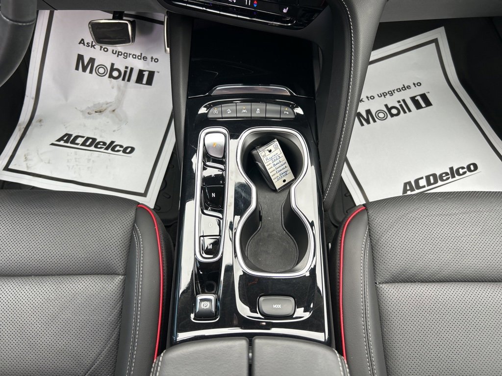 Used 2023 Buick Envision Essence w/ Sport Touring Package image 18