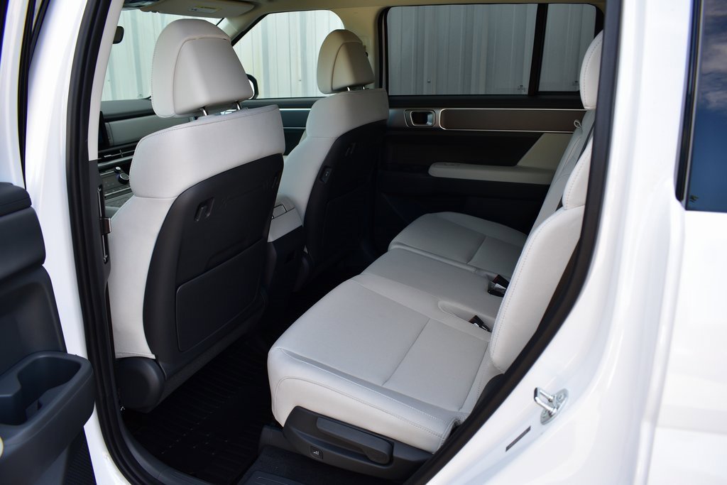 New 2026 Hyundai Santa Fe SE image 20