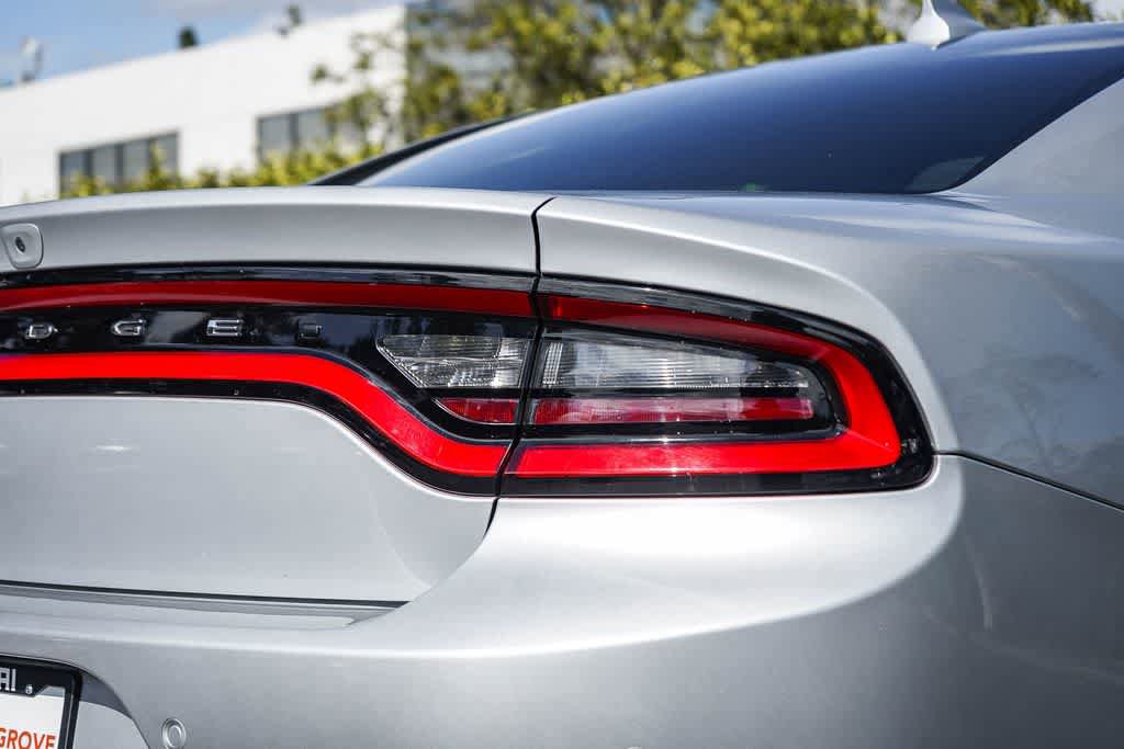 Used 2023 Dodge Charger SXT RWD image 7
