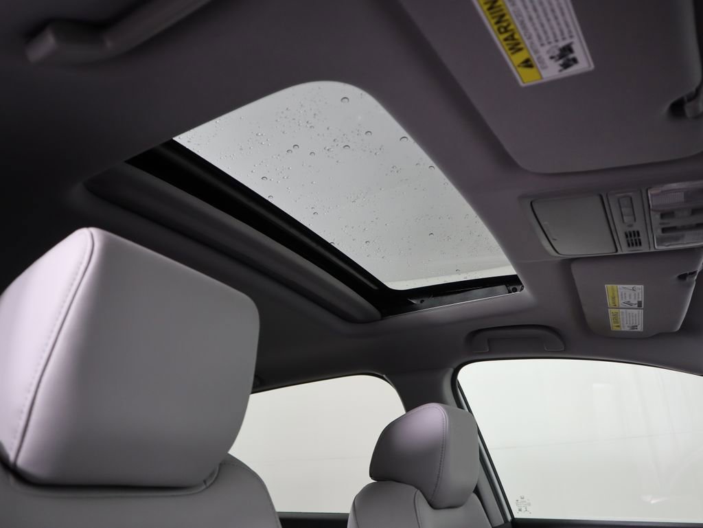 Used 2022 Honda CR-V Touring image 19