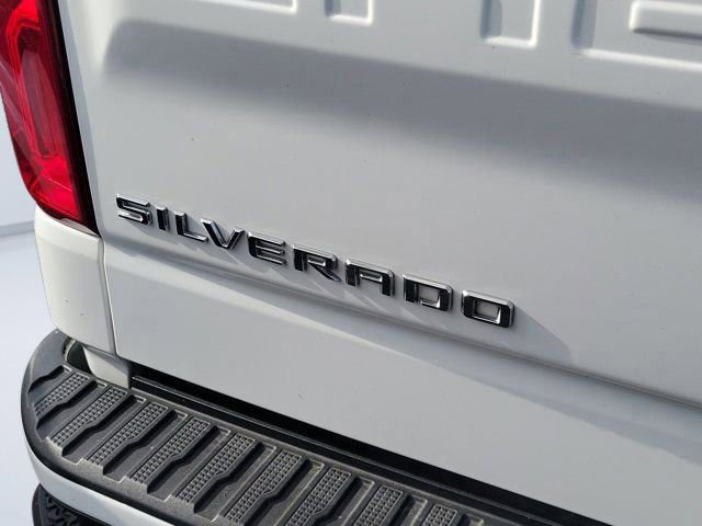 Used 2022 Chevrolet Silverado 1500 RST image 6
