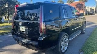 Used 2015 Cadillac Escalade Luxury image 5